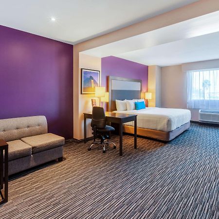 Chn Hotel Monterrey Aeropuerto, Trademark By Wyndham Apodaca Exteriör bild