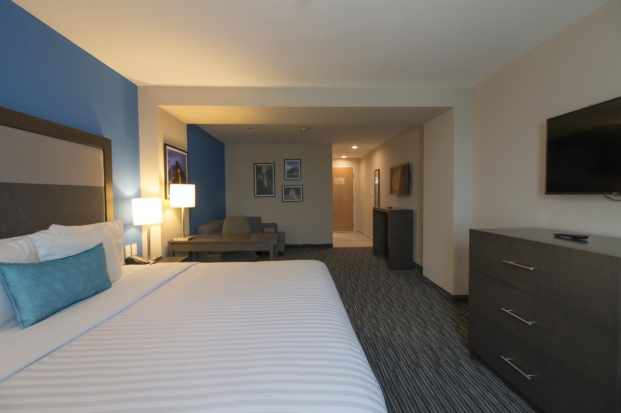 Chn Hotel Monterrey Aeropuerto, Trademark By Wyndham Apodaca Exteriör bild
